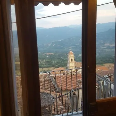 Zampa Di Montagna Chiaromonte